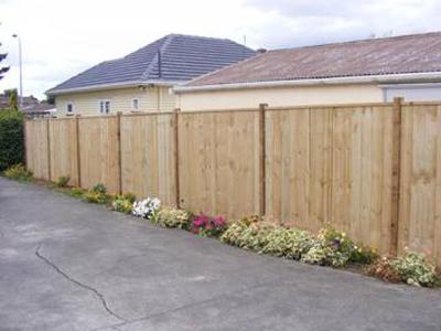standard-wooden-fence.jpg